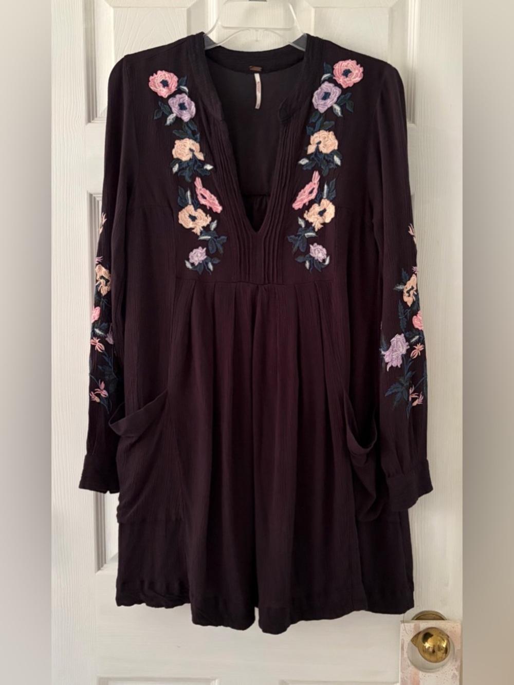 Free People Black Long-Sleeve Embroidered V-Neck Dress